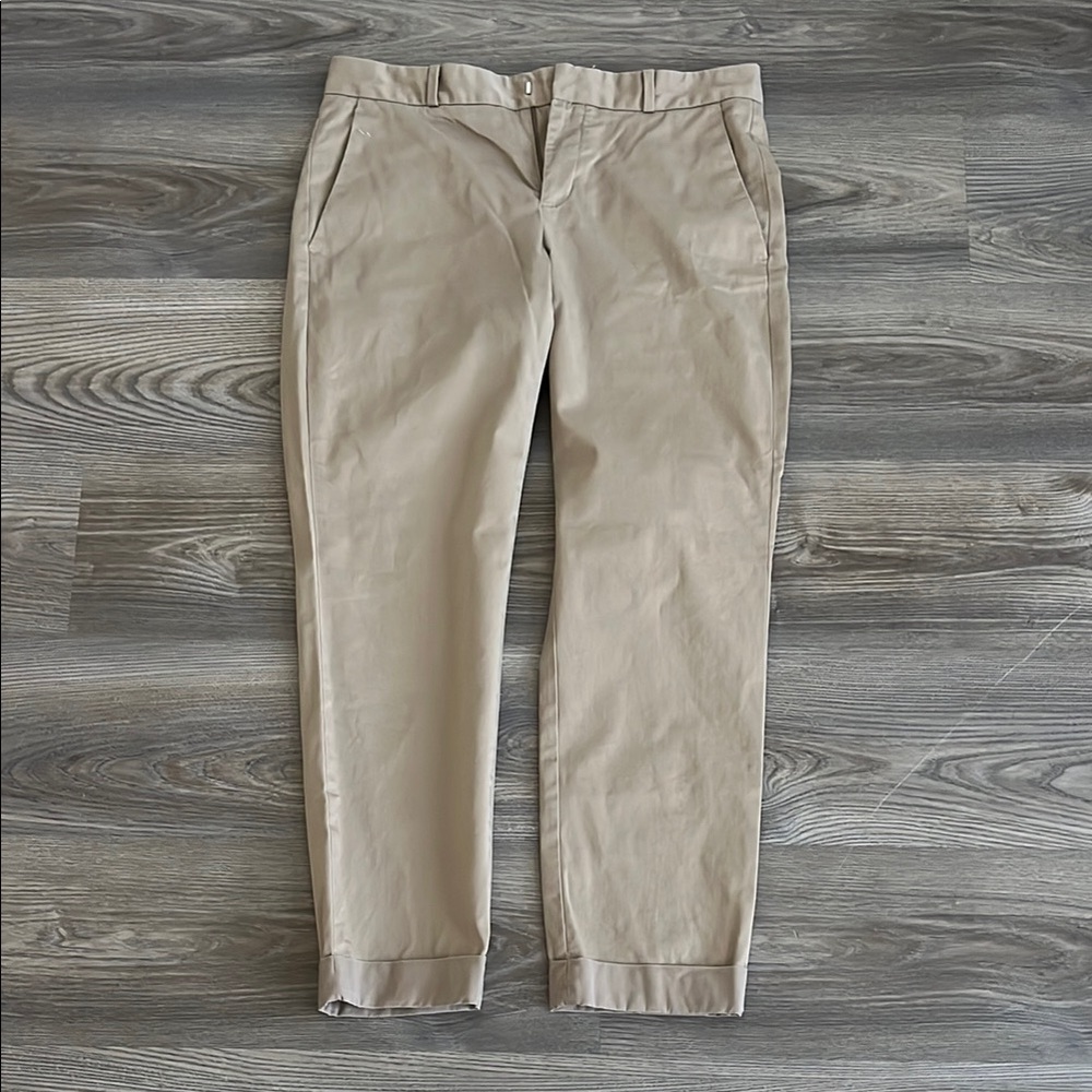Woman’s Tan Pants
